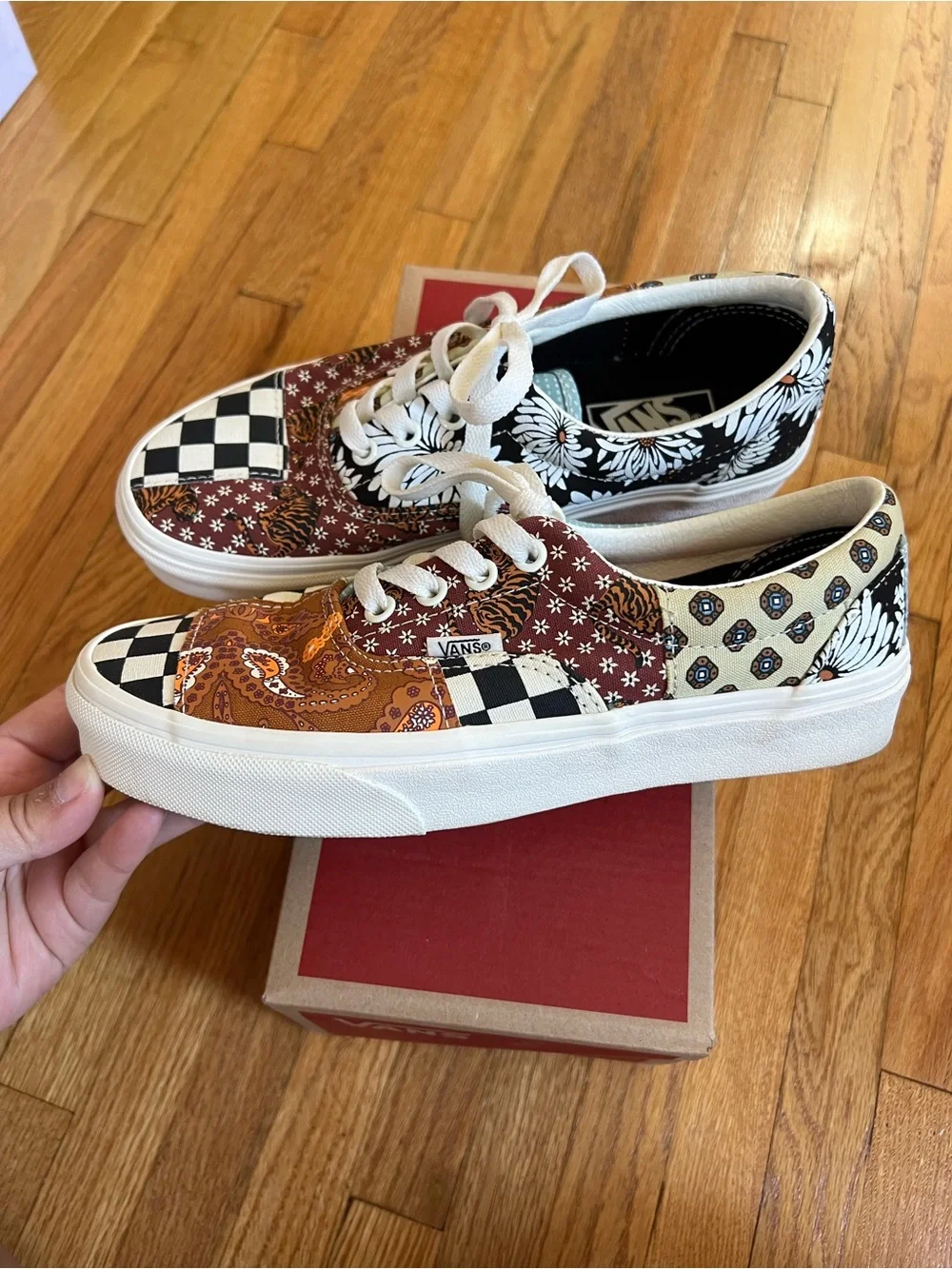 Vans era tiger